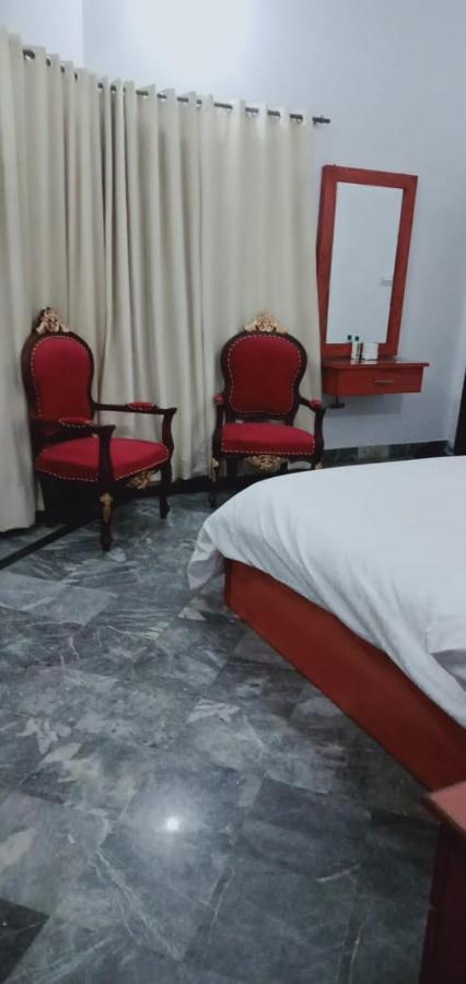 Family Guest House Lahore Near Airport Εξωτερικό φωτογραφία